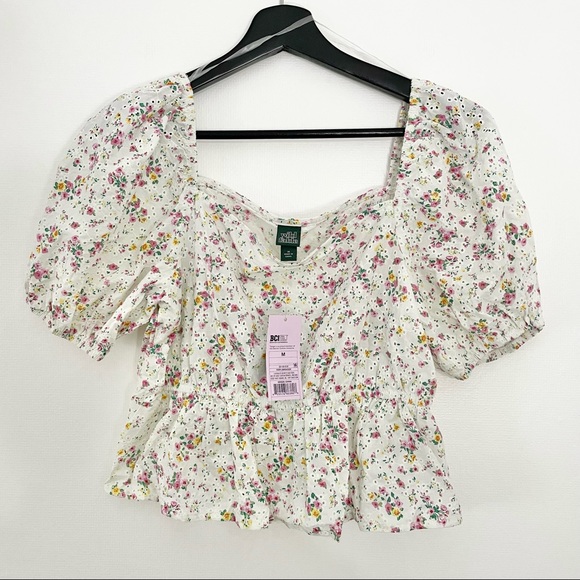 wild fable Tops - NEW Floral Eyelet Puff Sleeve Top Sz Medium Wild Fable Target